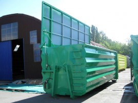 Containere cu role - dotate cu capac - 0